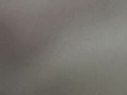 非常入戏的外围模特拍摄卖肉宣传片摄影师给她一个假屌让她尽情发挥这JB又舔又插