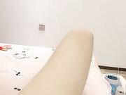 小少妇制服诱惑深喉让大哥压在身下抽插03