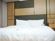 美乳配上清纯明星脸精彩程度再攀高峰打桩机抽插