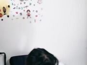 嫩唇萌妹3P情趣椅子上骑乘边口交各种操