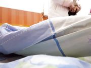 城中村嫖妓站在出租屋门口等客的90后漂亮嫩妹子