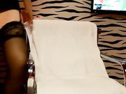 极品单身女神寂寞难耐闺房看动作片自慰高潮喷水来个爷们满足她插嘴插逼足交诱惑-上部