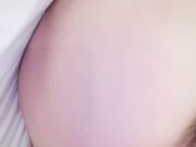 灰丝女神露脸自慰手指掰穴粉嫩的很