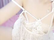 美女首秀修过的逼毛美穴水晶假屌疯狂猛插骚穴