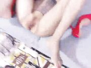 不屈浴巾骚母狗丝袜诱惑小哥性欲大曾暴插深入