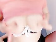 大大屁股丝袜约操小哥舔弄鸡巴抽插