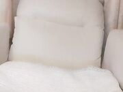 大奶人妻粉嫩掰穴看阴蒂水多好湿润