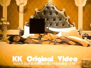 酒店撕破丝袜狂操174CM性感漂亮连体丝袜美女,奶子像蜜桃一样圆润坚挺