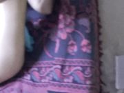 两个猥琐男套路服装店老板娘人长的挺漂亮的喝的烂醉如泥被带回住所啪啪啪