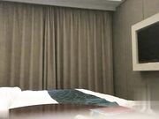 苗条身材妹子啪啪翘起屁股口交上位骑坐后入