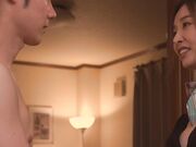 老板娘偷偷开起了激进的背部手术男按摩院夏目彩春2