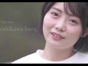 一个20岁的新人 我在回家俱乐部 但我喜欢做爱 捷径暨吞咽美丽的女孩 西川はる 1