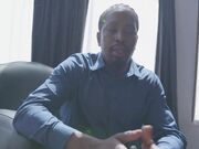 超白气质女郎极品身材精致脸蛋可惜被黑鬼玩了撅起屁股猛吃鲍鱼各种姿势啪啪内射