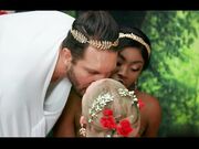 一白一黑轮流插好不舒服