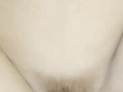 一本道白皙大白美乳少妇和炮友啪啪 撩起衣服摸奶舔逼侧入后入猛操晃动奶子