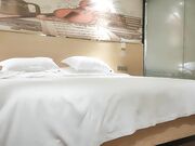 小马寻花重金忽悠足疗小姐姐美乳翘臀