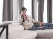 终于找到了操我火辣大奶继母的方法