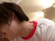 男方似乎有拍摄自己的爱好 女方虽然害羞3