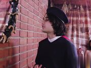 小姨子刚被我喷射老婆就醒了