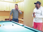 Raquel Diamond 台球房里当着丈夫面被黑鬼爆操的人妻