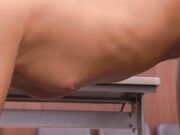 探索她的真实感受和出演AV的决心 关于她的一切都是第一次被揭露