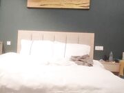 漂亮巨乳妹子_哭什么_被你气的_那也要洗洗味道太大_我就喜欢这个味_内内一脱就舔逼舔菊花_最后妹子主动要