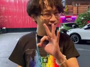 泰神啦情趣旅游，探花舌头超灵活纹身妹