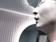 不穿内衣的大学生_在家没穿内衣被快递小哥强干