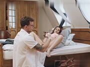 漂亮的屄但不适合丈夫绿帽出轨当面让别的鸡巴操的骚逼爽翻天