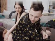 骚逼实况调查团汇编用大鸡巴测试骚逼们的湿润程度