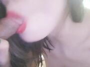 高颜值苗条妹子开房双人啪啪 浴缸洗澡口交上位骑乘大力抽插无毛逼逼