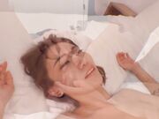 奇淫旅社／淫娃室友的骑乘位