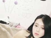 网红脸漂亮美女主播随机抽位粉丝啪啪 男的提前偷吃性药狂干不射 淫叫 你射吧