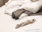 迷晕一个酒吧纹身妹妹 带到酒店随意玩弄