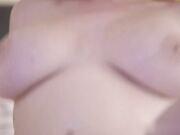 最佳丰满熟女妈妈教儿子性爱身为男人的第一课就是要学会全力操逼