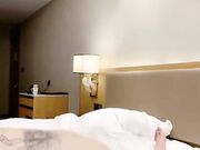 巨乳网红美女激情操逼站立后入撞击抽插