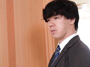 我们在一家包厢式伴游俱乐部相遇1
