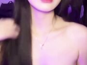 极品高颜值校花被男友各种玩弄自拍泄密 曝光大量生活照私密视频