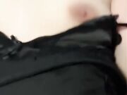 变态弟弟趁爸妈出门后 立马强奸姐姐 亲姐越反抗畜生弟弟操的越厉害