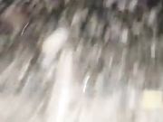 半夜驱车到郊外和白虎小太妹户外3P