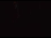 红裙美女悄悄进入睡房