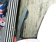 道具抽插把自己搞喷了