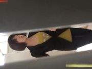 女厕偷拍近距离拍摄