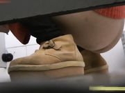 女厕偷拍近距离拍摄