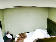 女友来电话了假扮电话信号不好