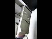 白嫩大奶美女公寓賣力吮吸深喉