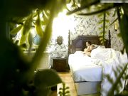 开始很矜持后来热情似火自己摇