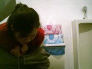 女厕偷拍来跳健美操的少妇