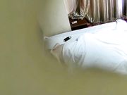 光头哥口活了得把妹子舔的欲火焚身