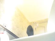 夜总会女厕偷拍有几个颜值还不错